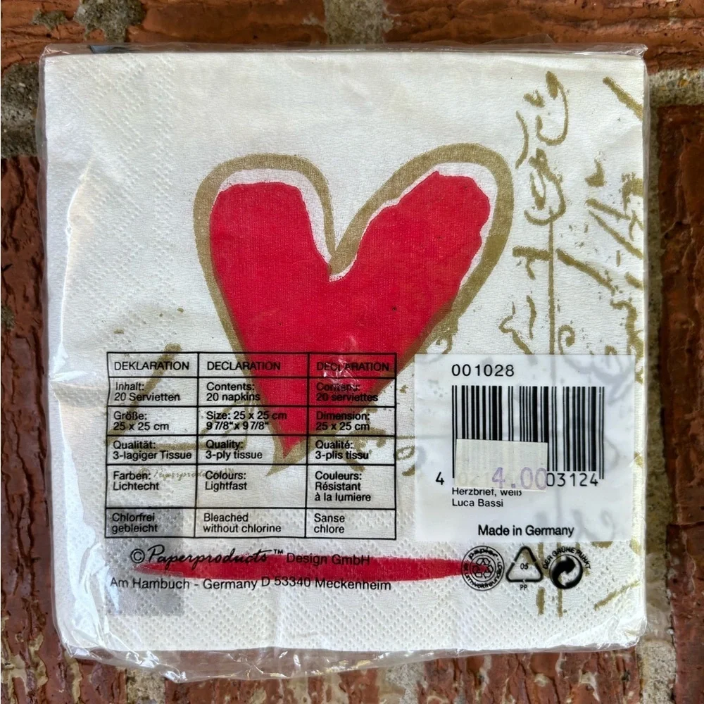 Set Of 3 Williams Sonoma Love Letters Heart Shaped Plates & Cocktail Napkins